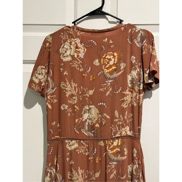 Spell & The Gypsy Collective Rosa Garden Party Midi Dress in Camel Size Medium - Picture 16 of 16